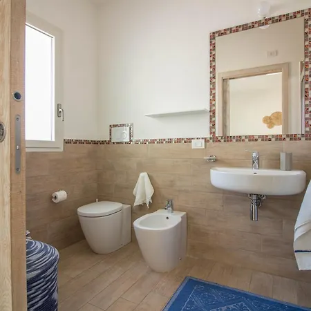 Apartment Lovely Near With Terrace! Palau