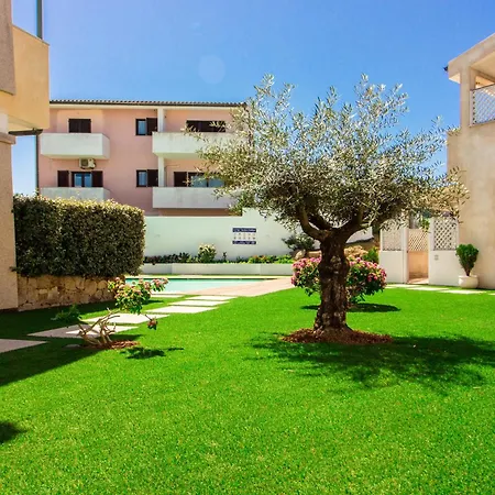 Apartment Lovely Near With Terrace! Palau