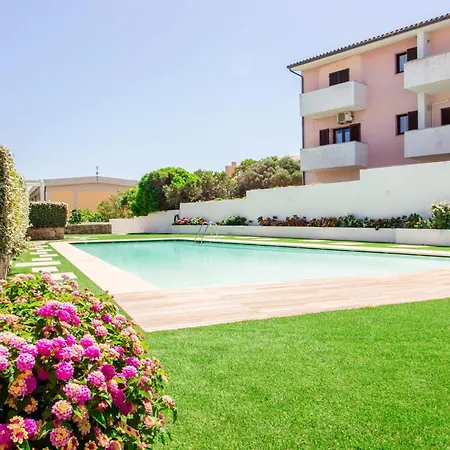 Lovely Near With Terrace! Palau